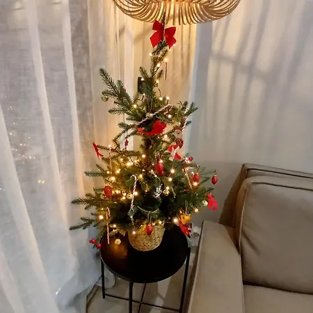 Apartment ύρια House's